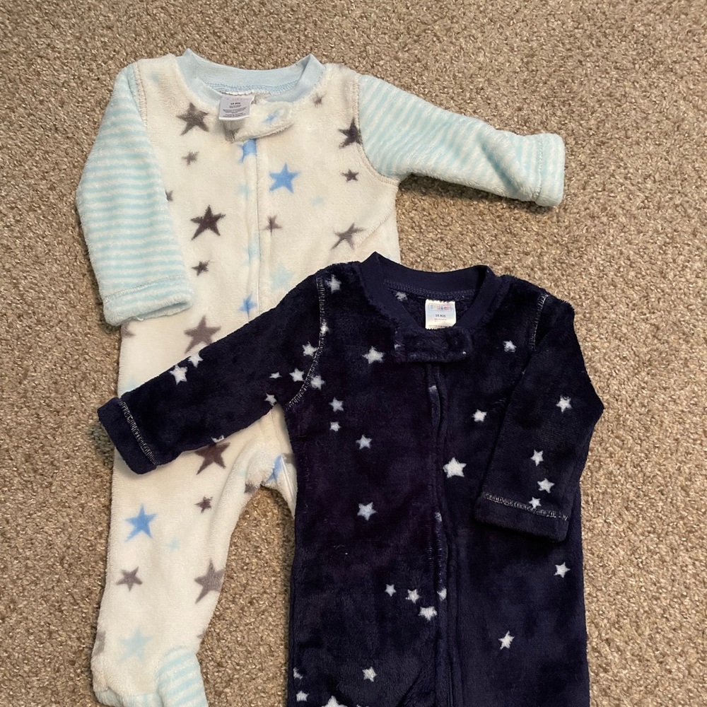 Swiggles footed sleeper pajamas (3-6 months)